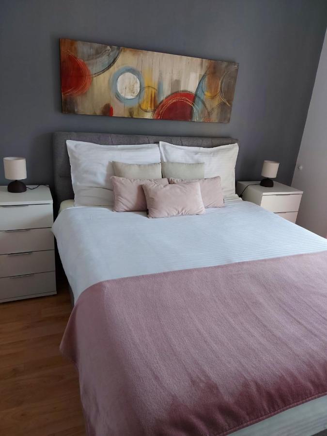 Apartman Larisa Lejlighed Kampor Eksteriør billede